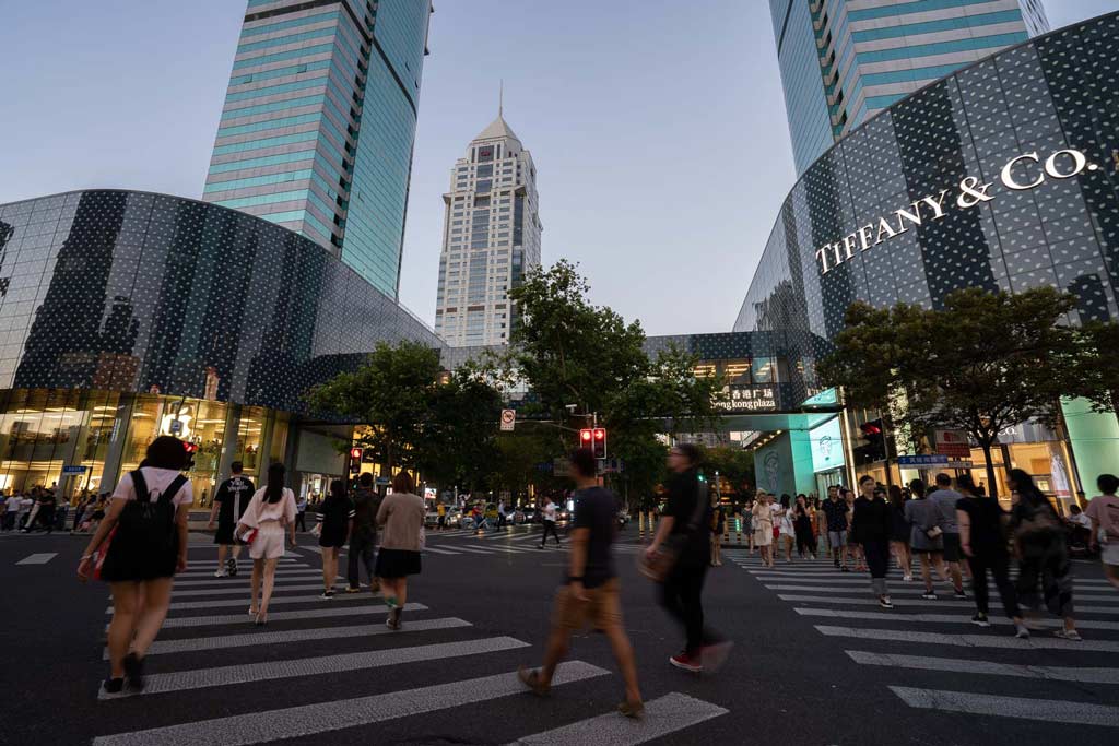 Huaihai Road Intersection.jpg