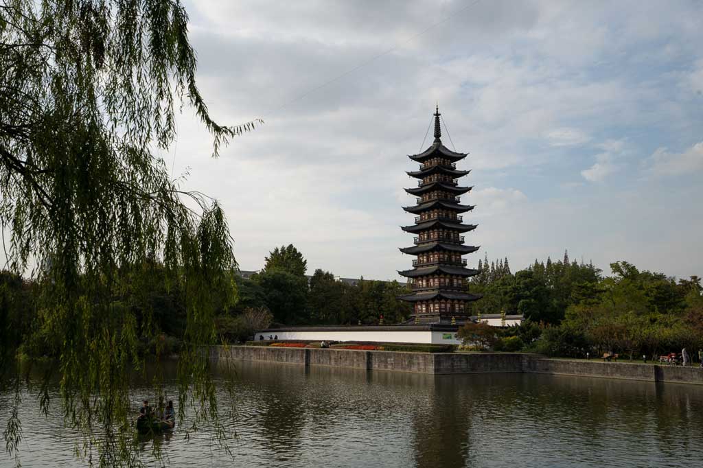 Fang Ta Garden - Pond and Pagoda.jpg