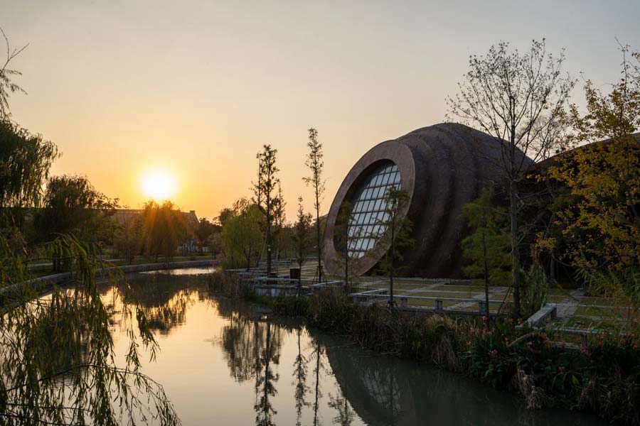 Exhibition Halls - Scenery in Guangfulin Archaeological Site 广富林文化遗址 (35).jpg