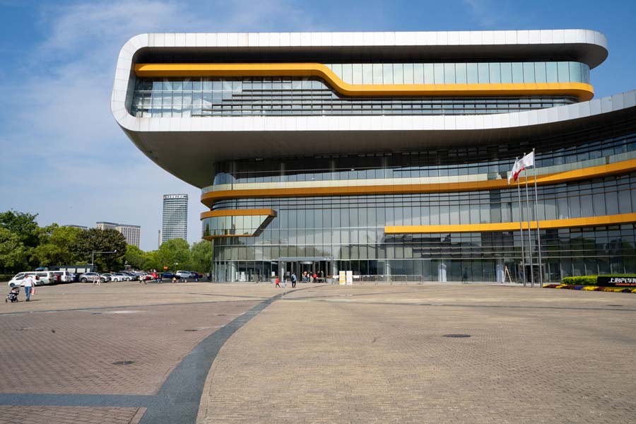 Shanghai Auto Museum 上海汽车博物馆 - Main Building.jpg